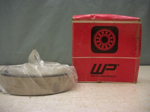 International Harvester West Pullman Products 28521 Tapered Roller Bearing Cup