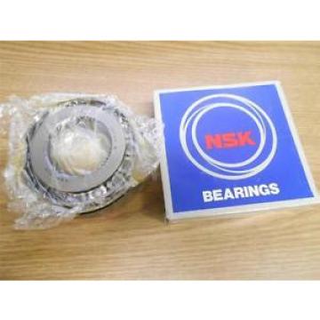 NOS NSK HR30312JP5 TAPERED ROLLER BEARING HR30312J