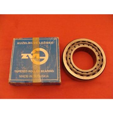 NEW OLD STOCK  ZVL TAPERED ROLLER BEARING 32213A 65MM X120MM X34MM