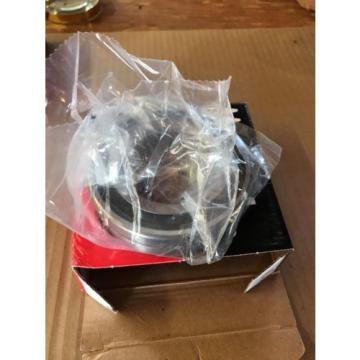 McGill Spherical Roller Bearing SB 22211 C3 W33 SS